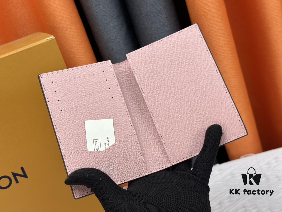 Wallet M60410 Sakura Pink 👏👏 Vivienne Holidays 2022 Collection Passport Holder Celebrates Louis Vuitton's Travel Spirit