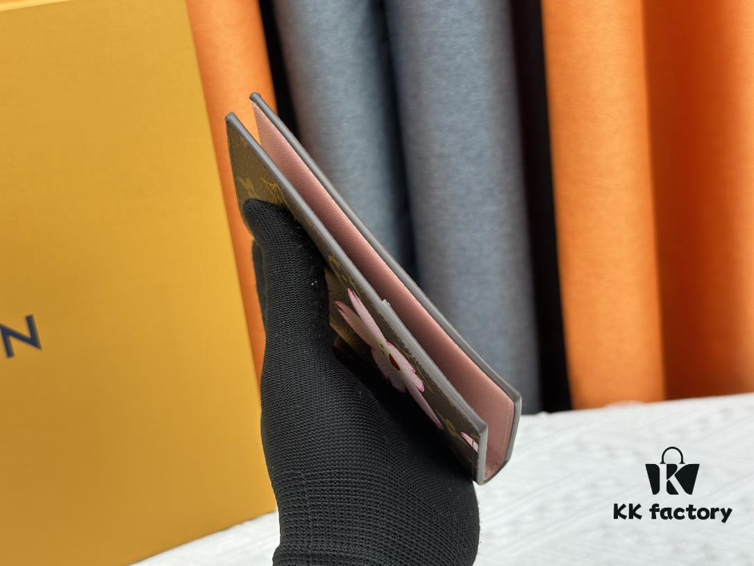 Wallet M60410 Sakura Pink 👏👏 Vivienne Holidays 2022 Collection Passport Holder Celebrates Louis Vuitton's Travel Spirit