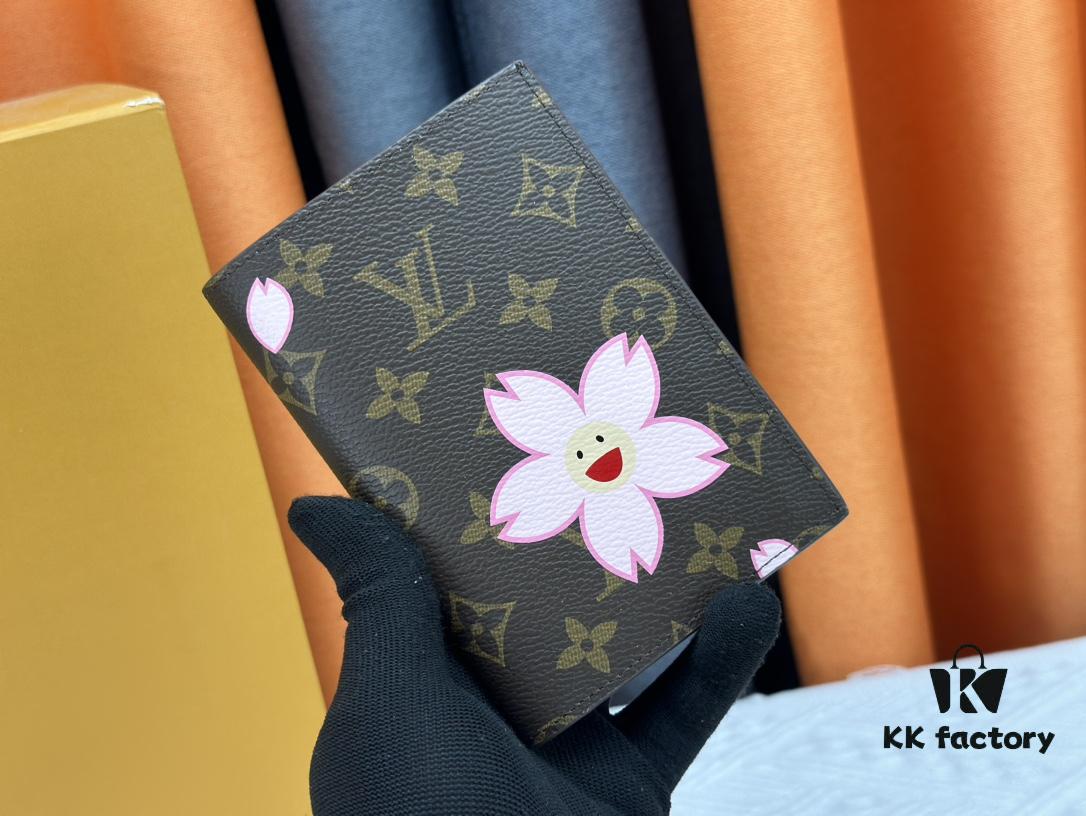 Wallet M60410 Sakura Pink 👏👏 Vivienne Holidays 2022 Collection Passport Holder Celebrates Louis Vuitton's Travel Spirit