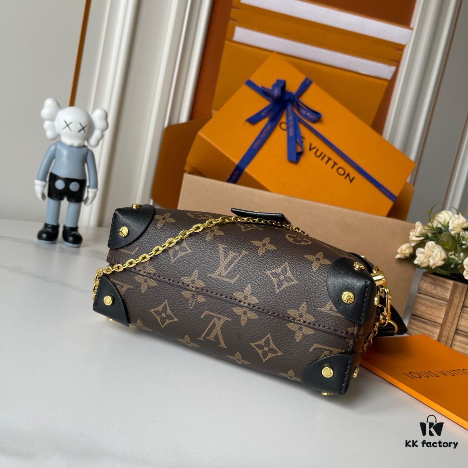 Upgraded Version 160... Premium Quality Original Edition 🦋🦋 M45571 Black / M45531 Pink M56319 M45392 M56319 Petite Malle Souple Handbag