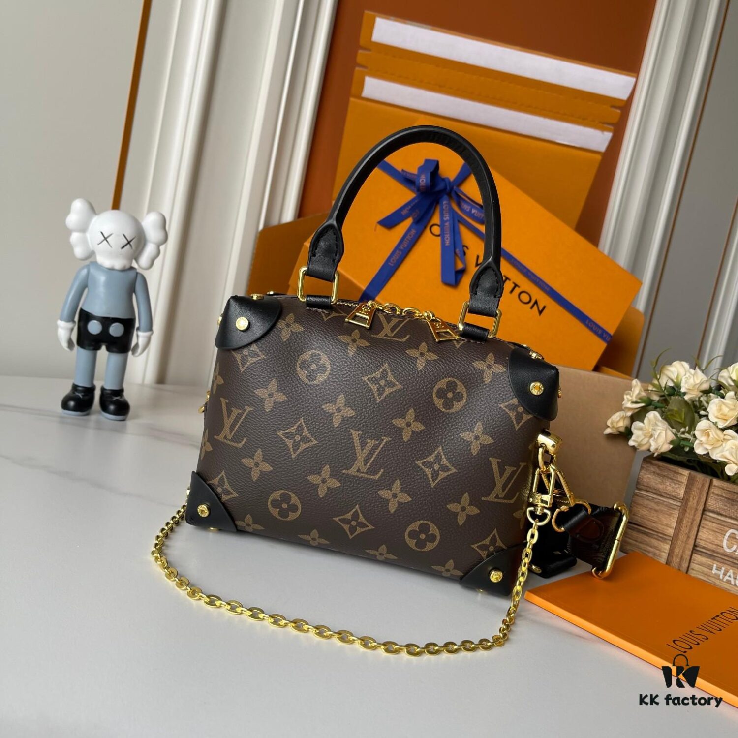 Upgraded Version 160... Premium Quality Original Edition 🦋🦋 M45571 Black / M45531 Pink M56319 M45392 M56319 Petite Malle Souple Handbag