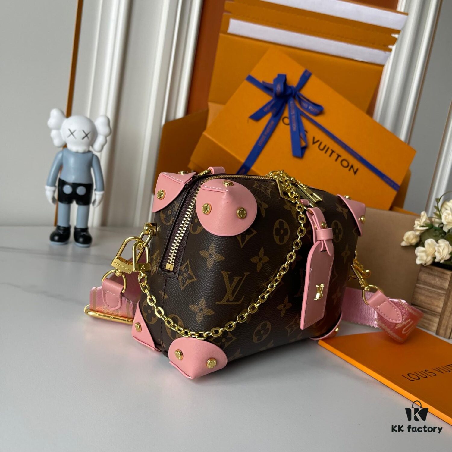 Upgraded Version 160... Premium Quality Original Edition 🦋🦋 M45571 Black / M45531 Pink M56319 M45392 M56319 Petite Malle Souple Handbag