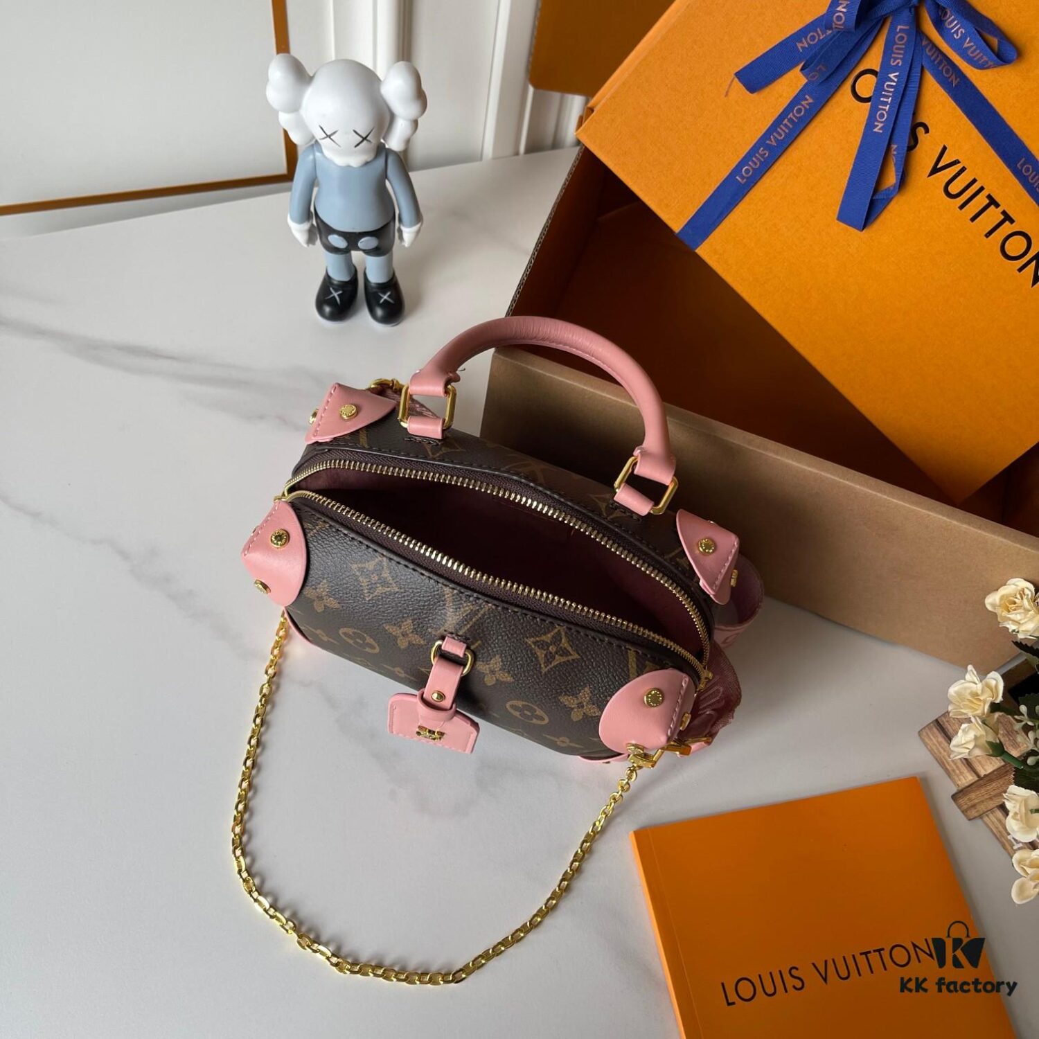 Upgraded Version 160... Premium Quality Original Edition 🦋🦋 M45571 Black / M45531 Pink M56319 M45392 M56319 Petite Malle Souple Handbag