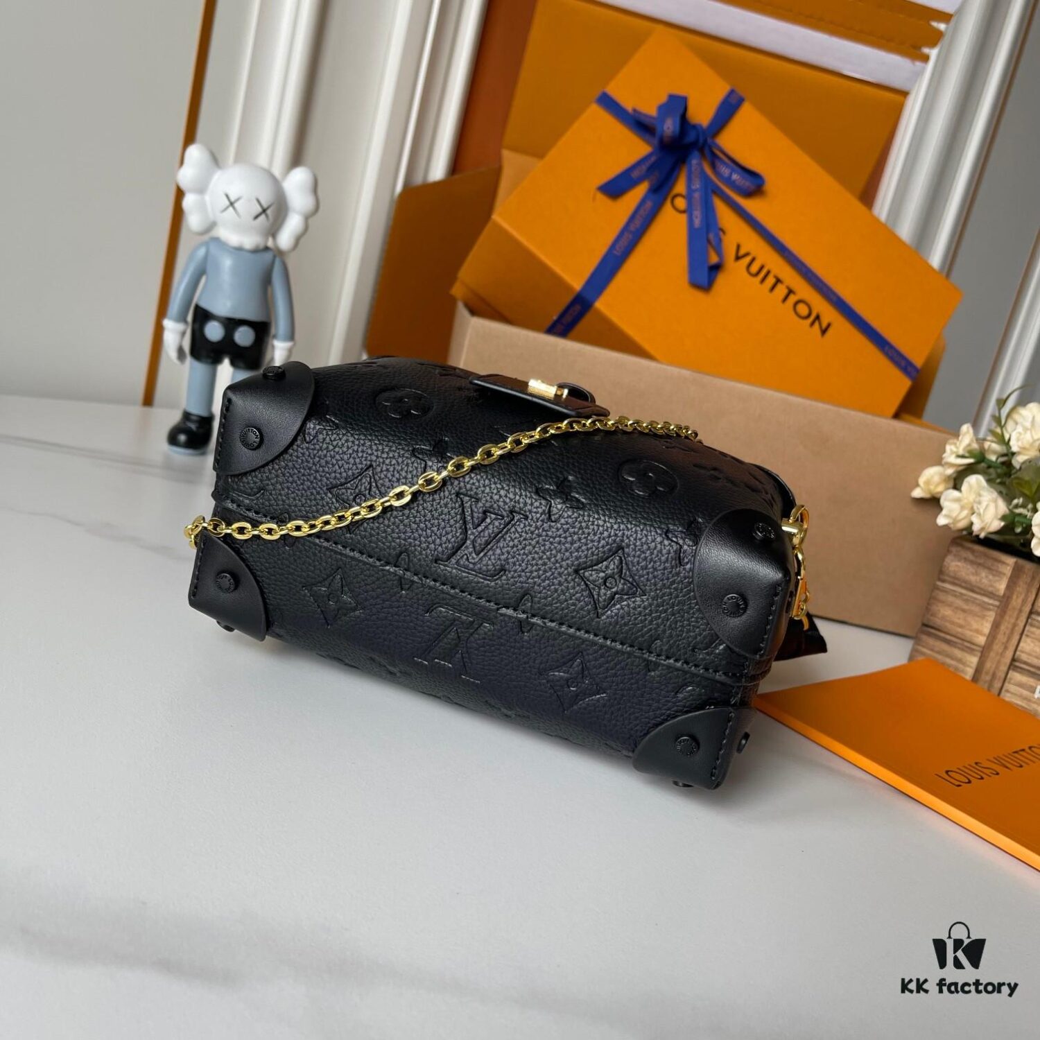 Upgraded Version 160... Premium Quality Original Edition 🦋🦋 M45571 Black / M45531 Pink M56319 M45392 M56319 Petite Malle Souple Handbag