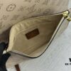 Lambswool, M40995 Medium Shopping Bag 💋💋 Louis Vuitton New Neverfull Redefines the Classic Handbag