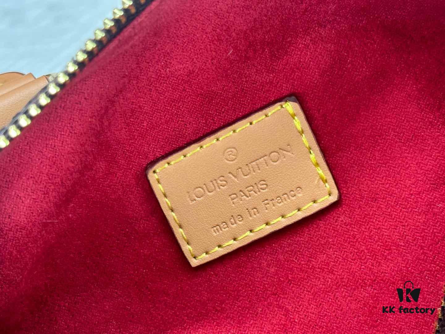 M13226 Louis Vuitton VVN Handle and Long Shoulder Strap Heart-Shaped Bag Adorably Charming with Enchanting Appeal, Size 18x11x10 cm