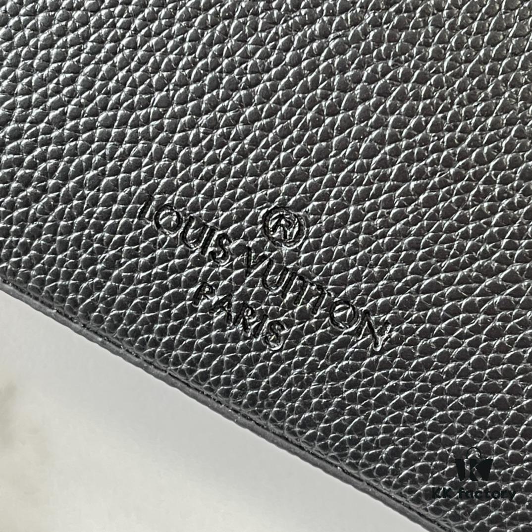 Upgraded 190 M22482 M22611 Latest Fastline Messenger Bag in Soft Cowhide Leather