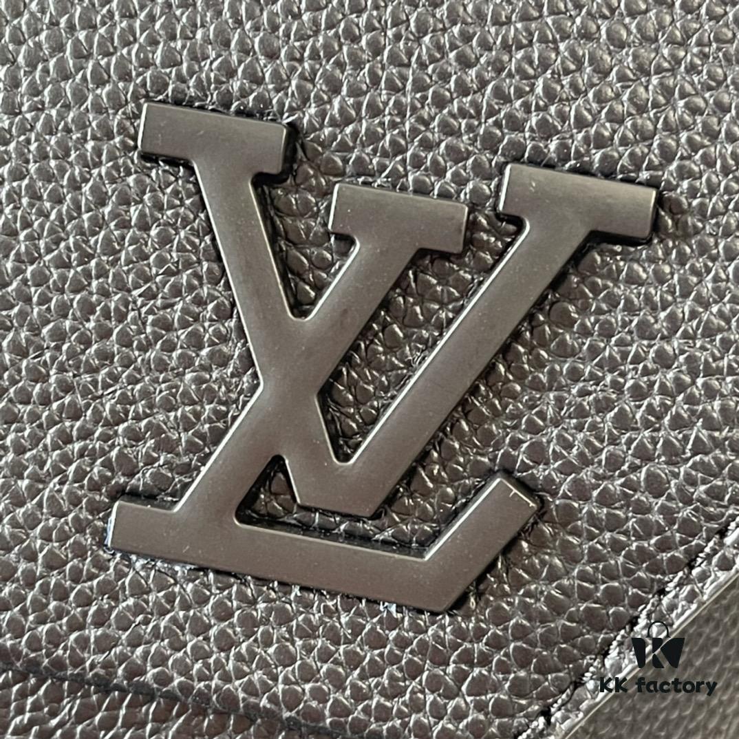 Upgraded 190 M22482 M22611 Latest Fastline Messenger Bag in Soft Cowhide Leather