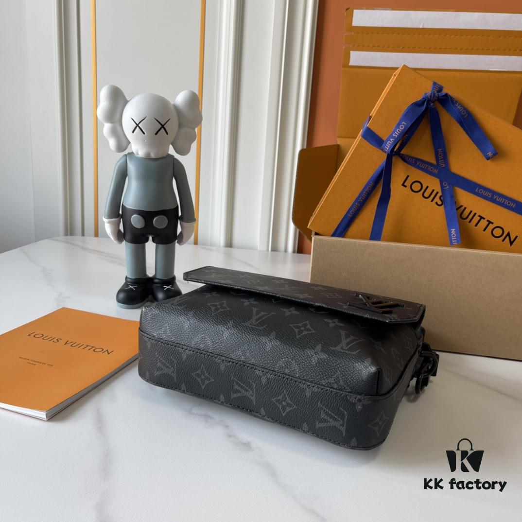 Upgraded 190 M22482 M22611 Latest Fastline Messenger Bag