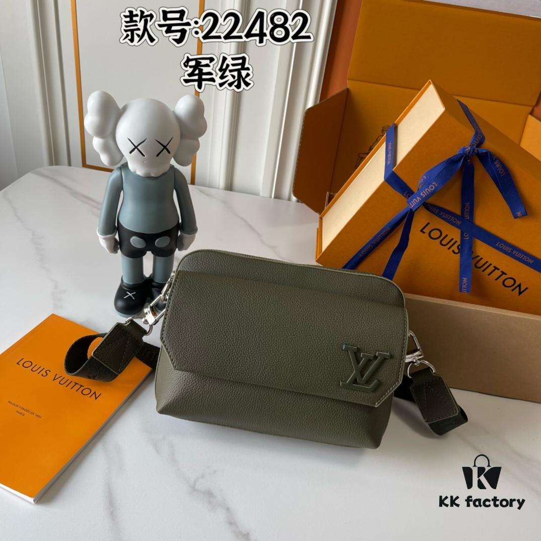 Upgraded 190 M22482 M22611 Latest Fastline Messenger Bag