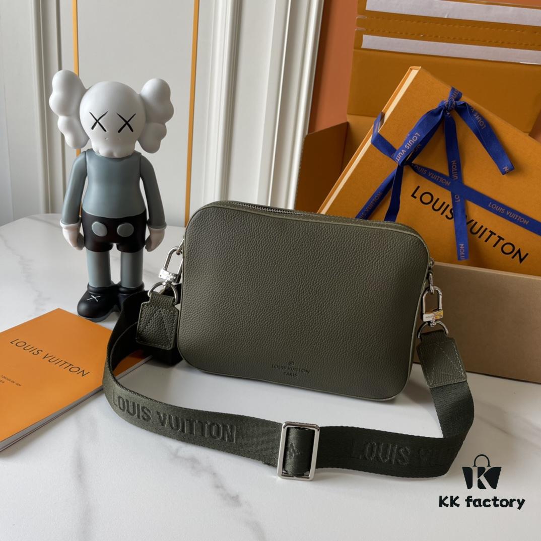 Upgraded 190 M22482 M22611 Latest Fastline Messenger Bag