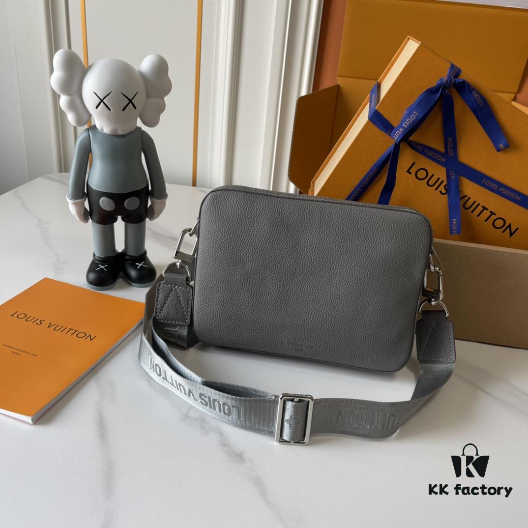 Upgraded 190 M22482 M22611 Latest Fastline Messenger Bag in Soft Cowhide Leather