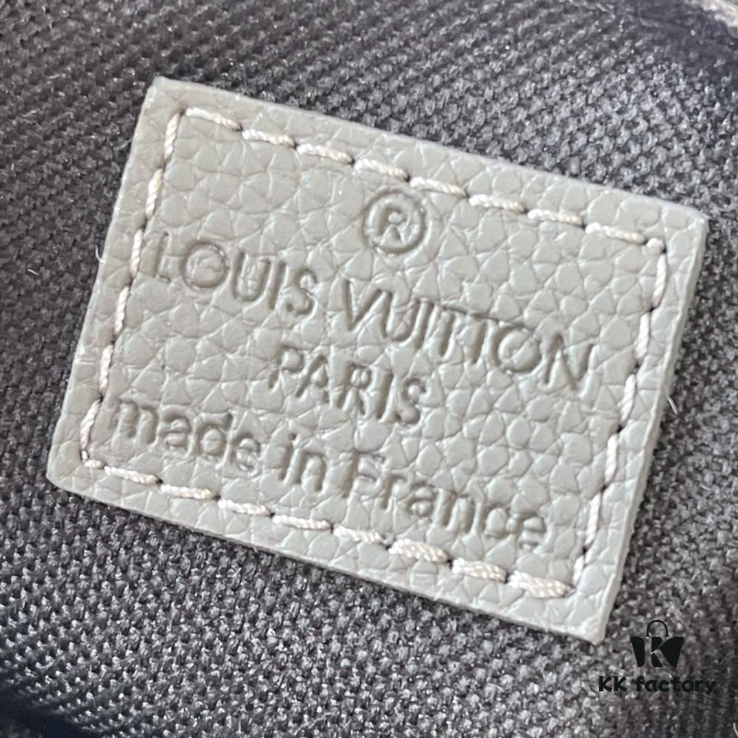 Upgraded 190 M22482 M22611 Latest Fastline Messenger Bag in Soft Cowhide Leather