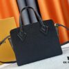 Louis Vuitton Women's Bag Fall/Winter 2024 Model M11789