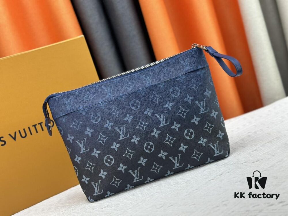 New Arrival 'Louis Vuitton' Handheld Clutch Bag 💼 M11545 Blue LOUIS VUITTON Pochette Voyage Letter Logo Zip Closure Leather Unisex Men's and Couples Bag in Multiple Colors