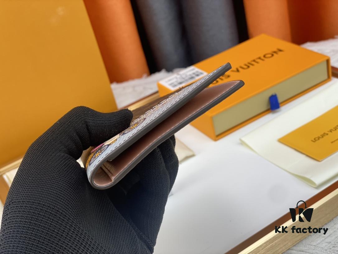 M60410 Pink 👏👏 Vivienne Holidays 2022 Collection Passport Holder Celebrates Louis Vuitton's Travel Spirit