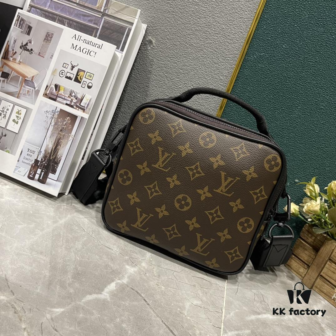 Upgraded M46973 Vintage Flower, Black Flower Quest Messenger Bag