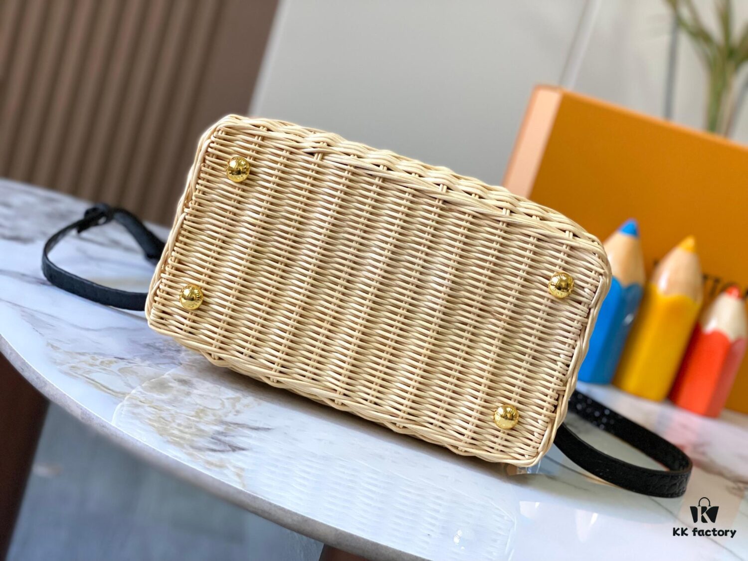 Upgraded M11619 Crocodile-Texture Capucines BB Bag