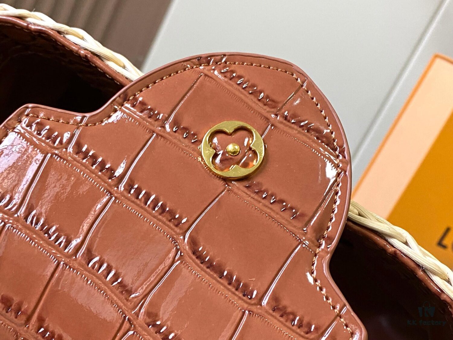 Upgraded M11619 Crocodile-Texture Capucines BB Bag