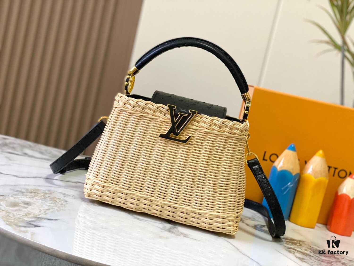 Upgraded M11618 Ostrich Texture Capucines BB Handbag