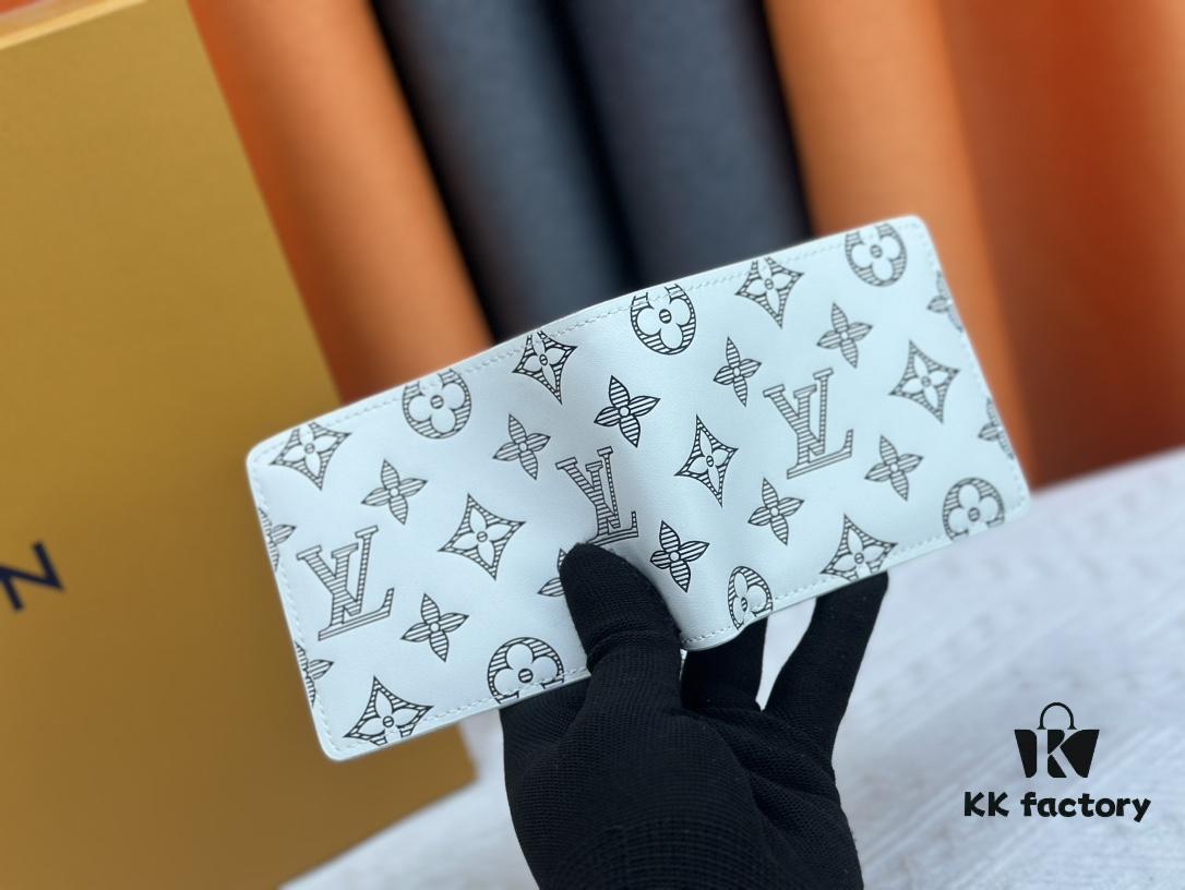 MULTIPLE Wallet M83380 White Short Wallet