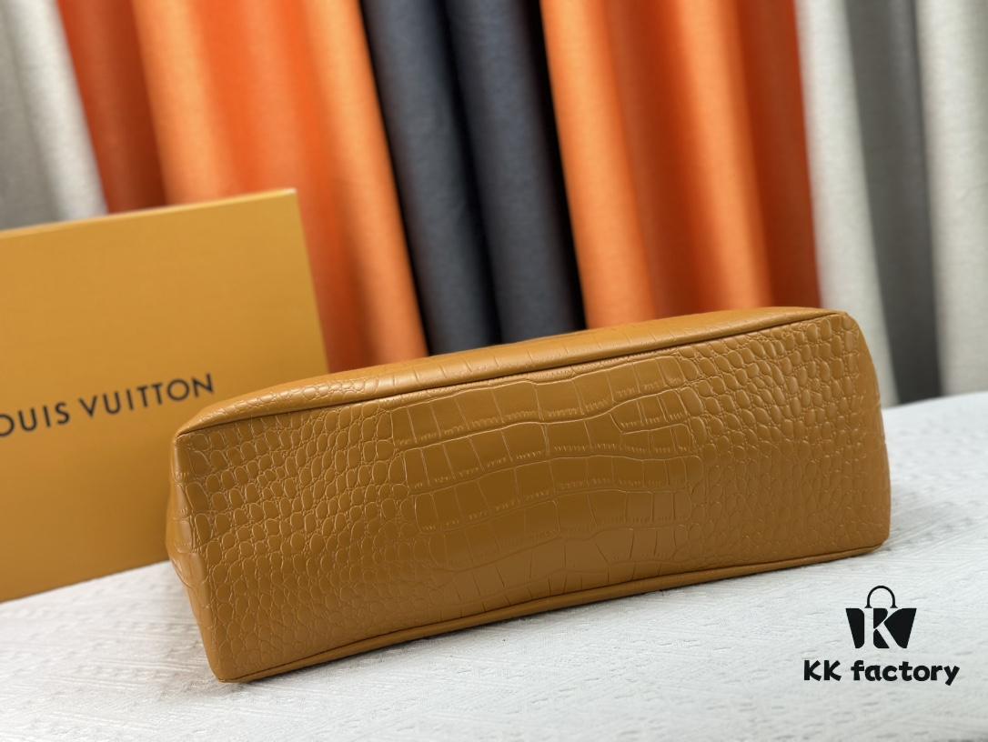 M24457 This Shopper Medium Bag Draws Inspiration from Louis Vuitton's Shopping Tote