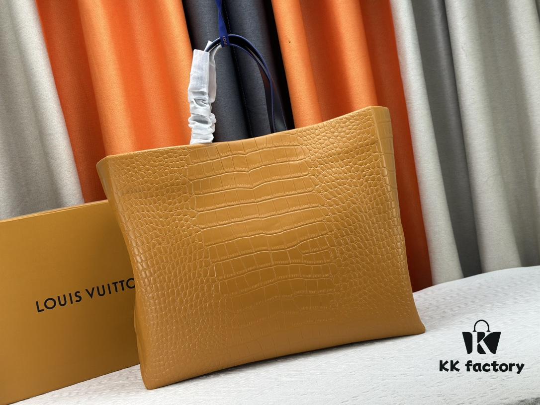 M24457 This Shopper Medium Bag Draws Inspiration from Louis Vuitton's Shopping Tote