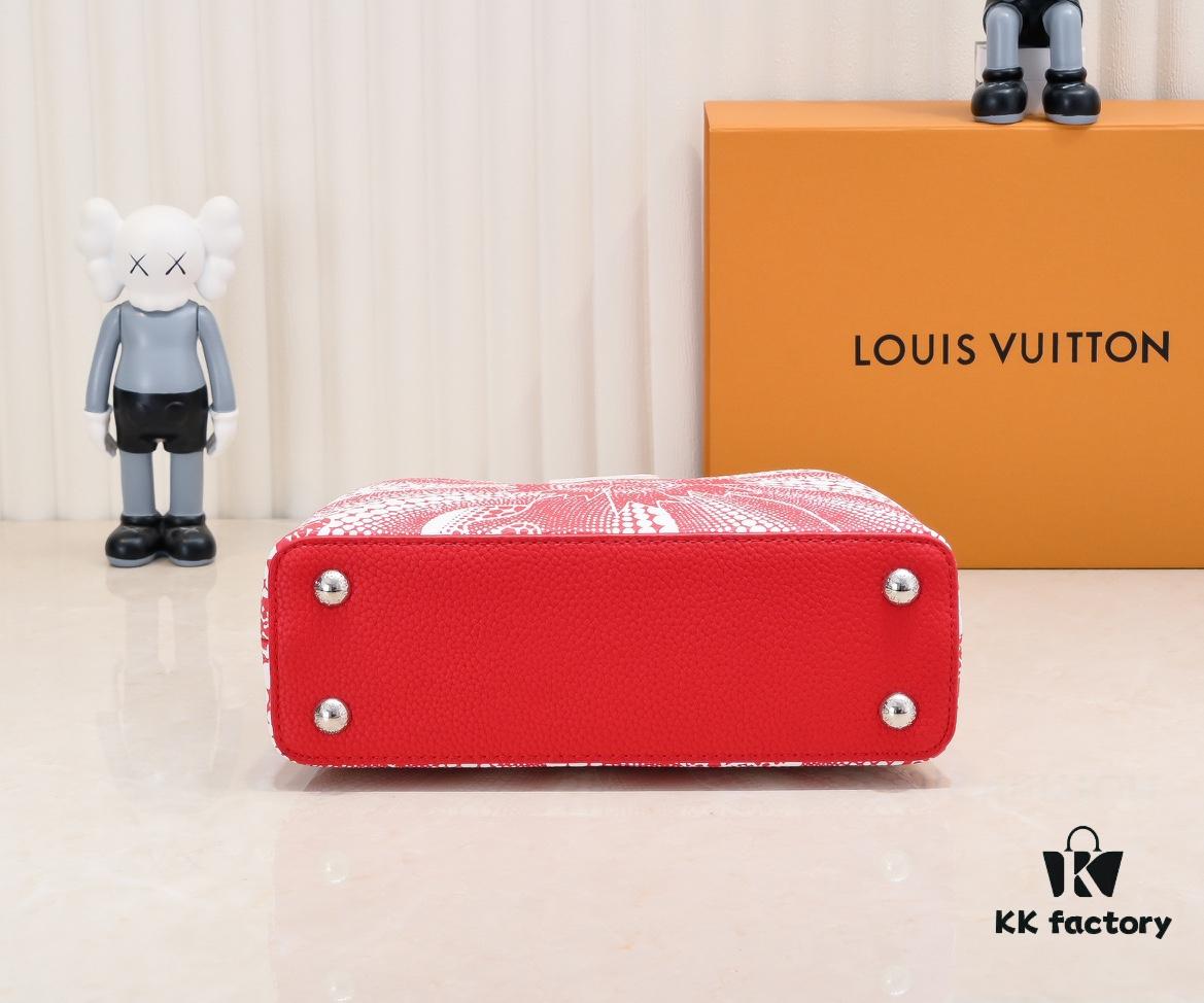 Exclusive On-site Photo - Red M21704 LV x YK Capucines BB Handbag