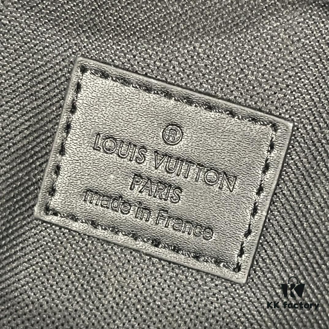 Upgraded Version 🔥 M45935 59163 Handle Soft Trunk Handbag crafted from Louis Vuitton's iconic Monogram Macassar canvas, featuring stud details at corners and leather-reinforced straps that evoke the brand's trunk-making heritage. Its clean silhouette and detachable shoulder strap offer effortless carry for small electronics and daily essentials. The wide-opening design ensures easy access to contents.