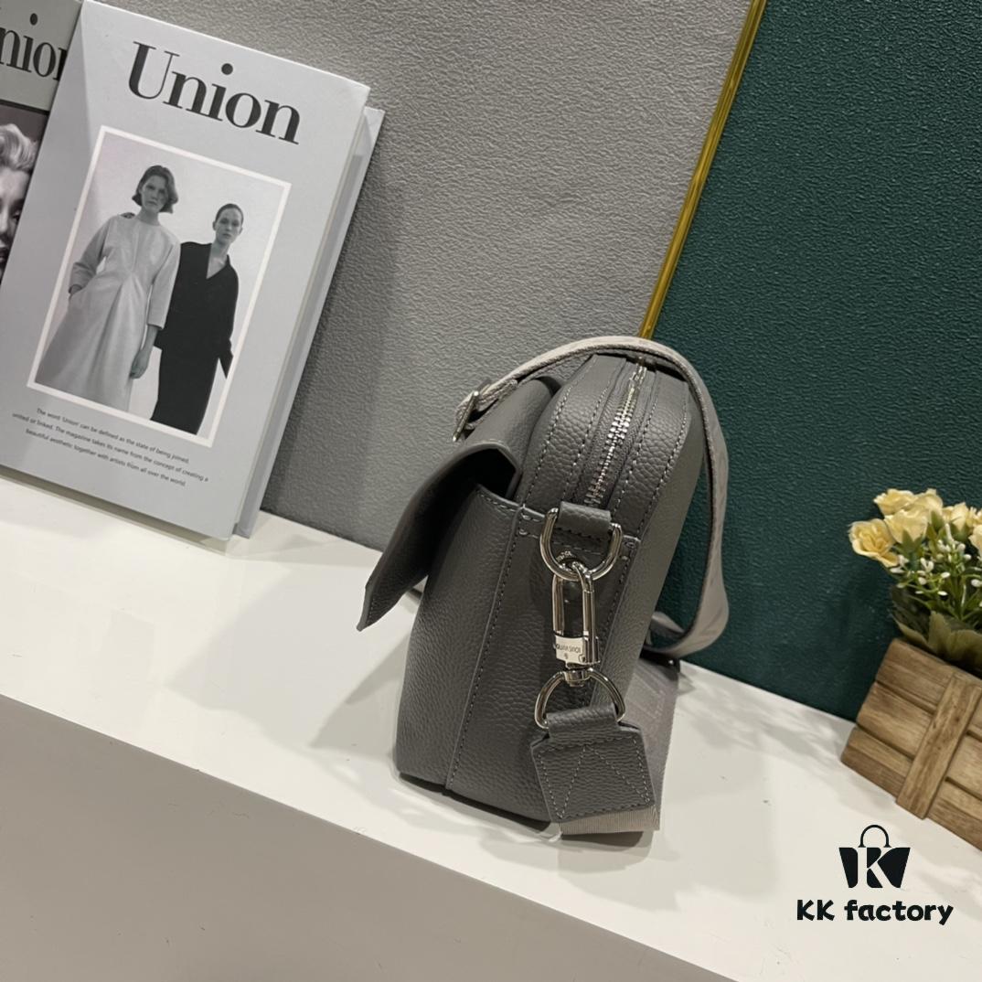 Upgraded M22482 M22611 Latest Fastline Messenger Bag in Soft Cowhide Leather