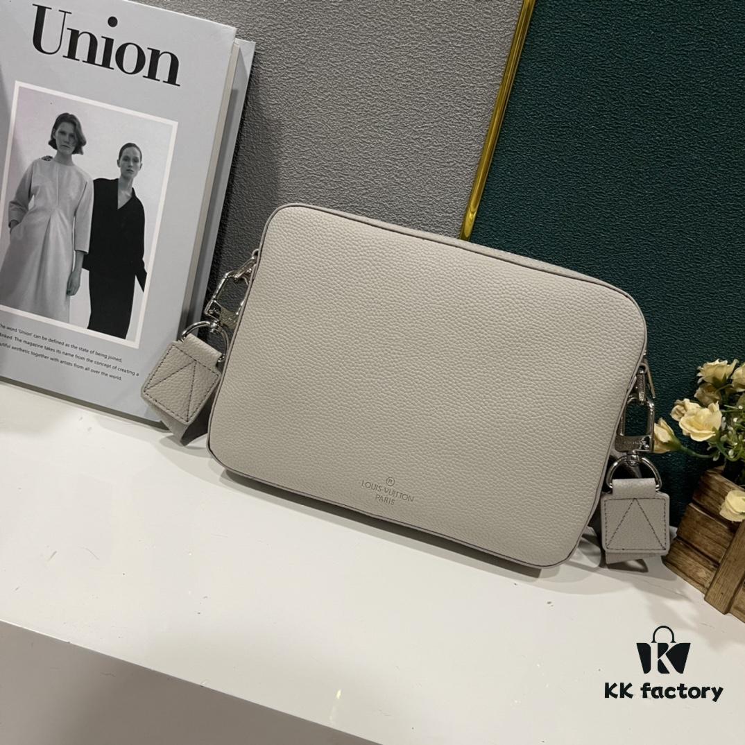 Upgraded M22482 M22611 Latest Fastline Messenger Bag