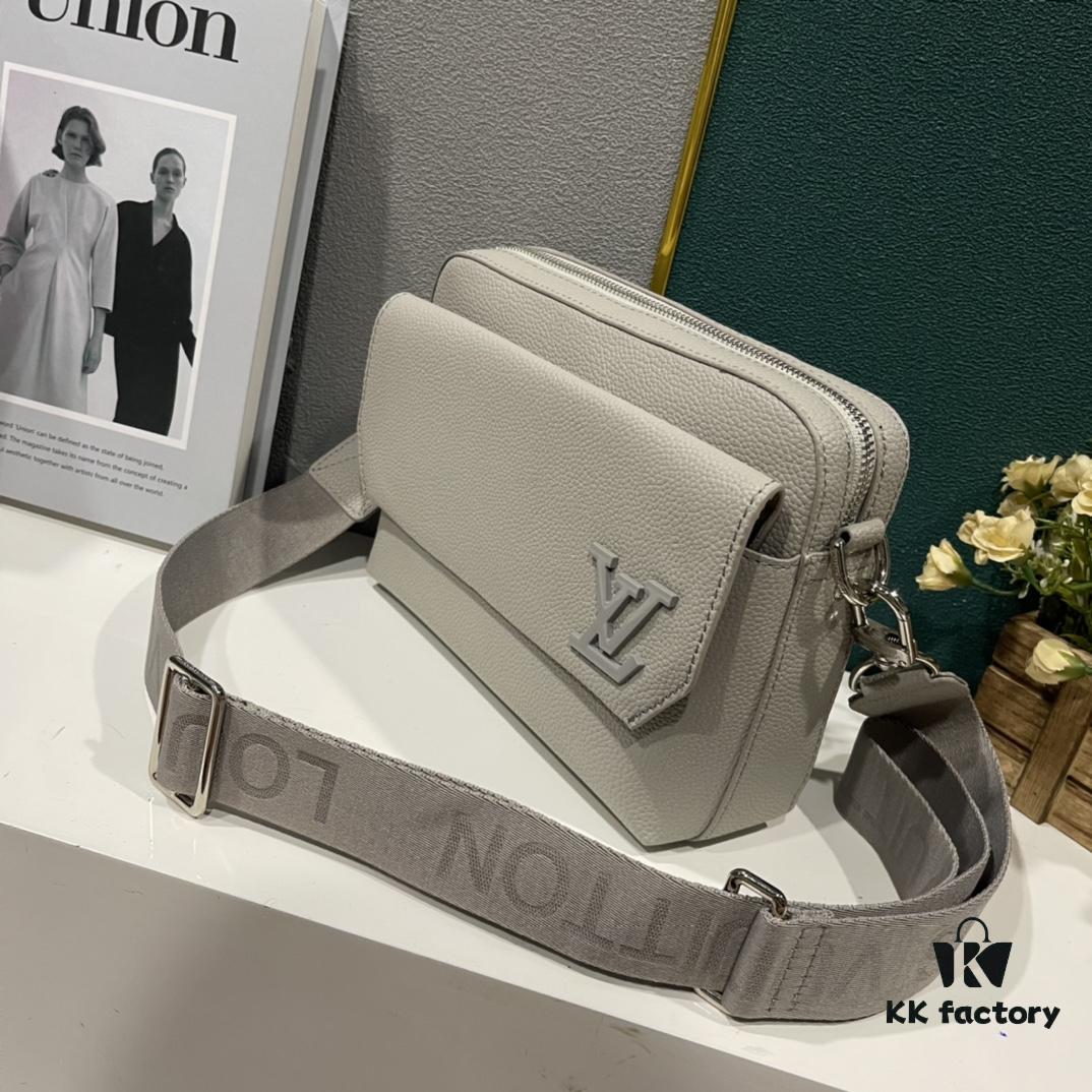 Upgraded M22482 M22611 Latest Fastline Messenger Bag