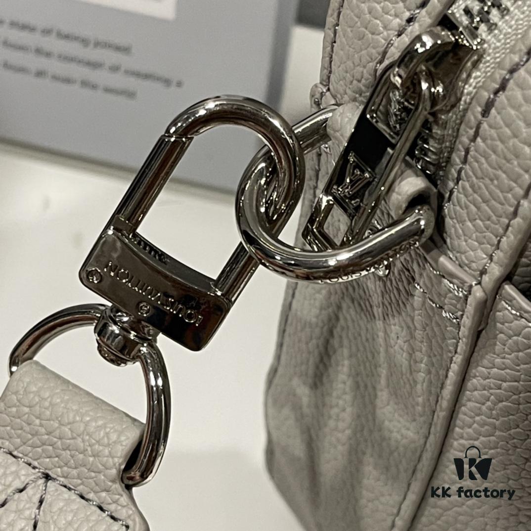 Upgraded M22482 M22611 Latest Fastline Messenger Bag