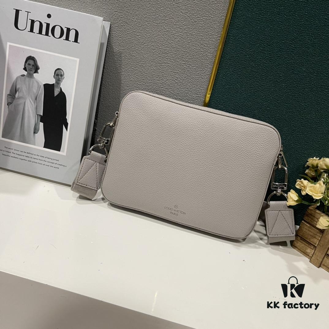 Upgraded M22482 M22611 Latest Fastline Messenger Bag