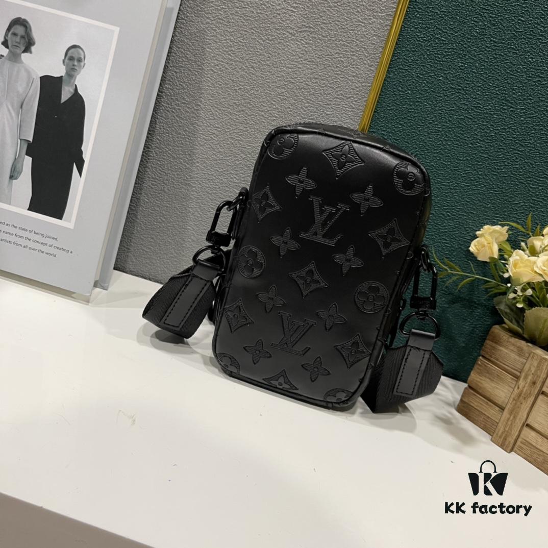 Upgraded Version! Latest Release! M81321 M81323 M81005 Black Gray Floral, Black Embossed, Gray Embossed FLAP DOUBLE Phone Bag — A Collaboration Between Japanese Designer and DJ Nigo and Virgil Abloh for the NIGO® x Louis Vuitton Capsule Collection. This Flap Double phone bag features a black-silver two-tone design with a flap-style messenger silhouette, ideal for carrying your phone and daily essentials.