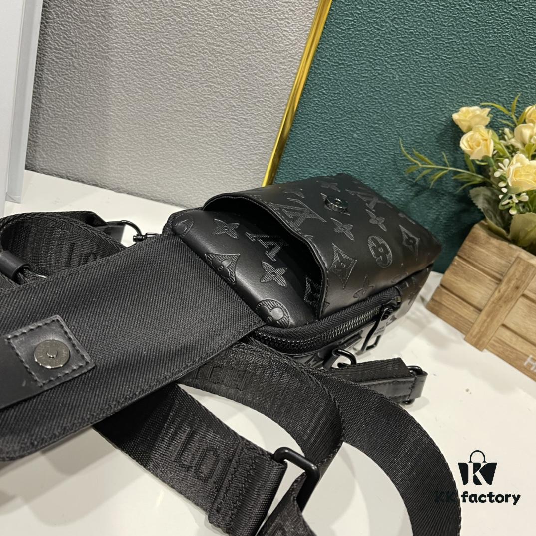 Upgraded Version! Latest Release! M81321 M81323 M81005 Black Gray Floral, Black Embossed, Gray Embossed FLAP DOUBLE Phone Bag — A Collaboration Between Japanese Designer and DJ Nigo and Virgil Abloh for the NIGO® x Louis Vuitton Capsule Collection. This Flap Double phone bag features a black-silver two-tone design with a flap-style messenger silhouette, ideal for carrying your phone and daily essentials.