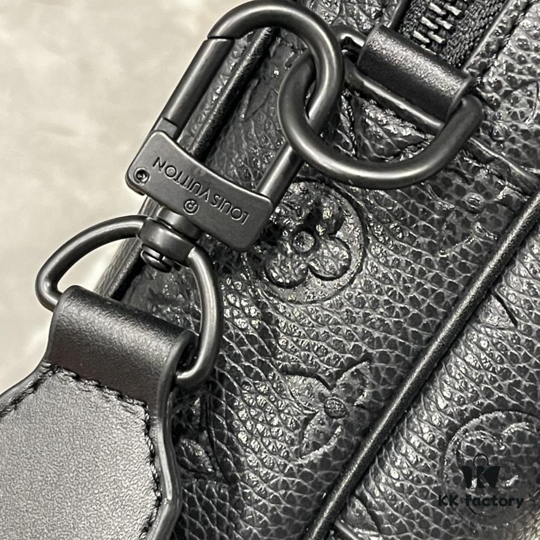 Upgraded M46795 M23742 Black Flower Embossed Monogram Latest Men's Messenger Bag Steamer Messenger Bag