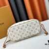 M40995 M40994 White Flower Parent-Child Bag Classic Shopping Bag Louis Vuitton New Neverfull