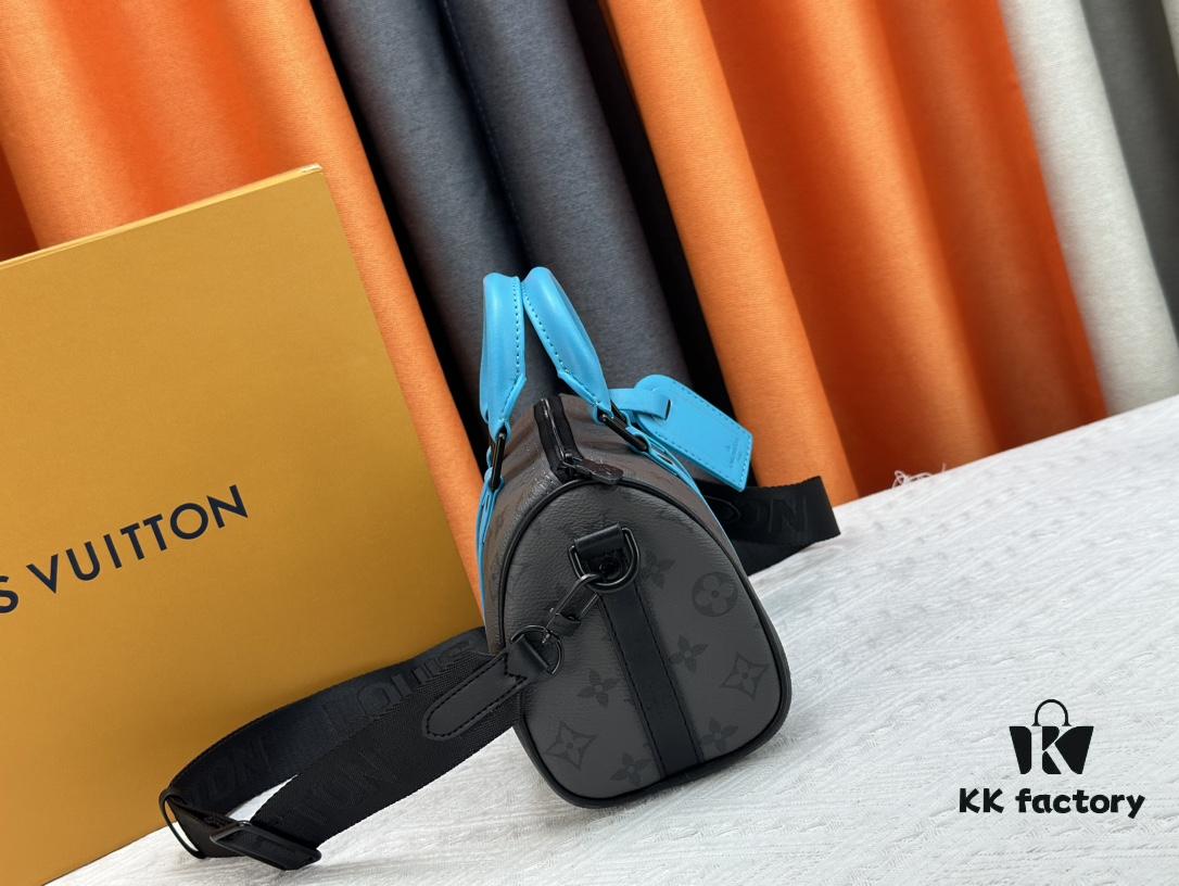 M11645 M46271 Grey Pattern Turquoise Collection Pillow Bag