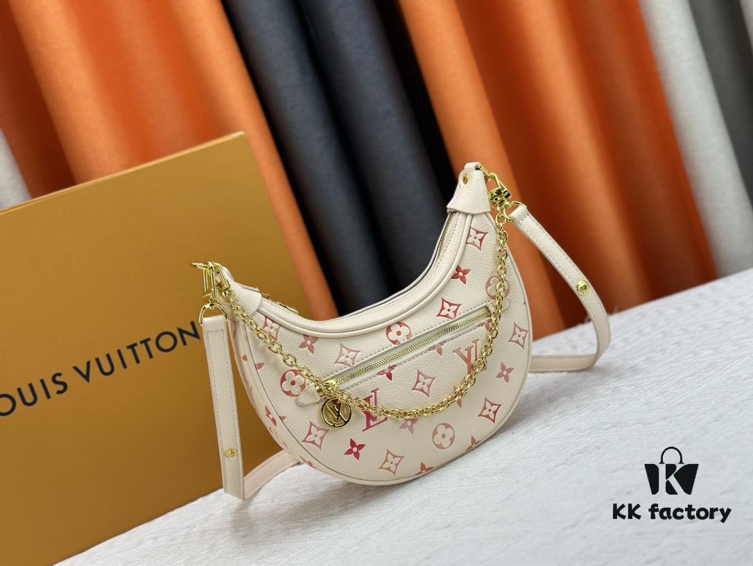 Upgraded Original ⭐️ New Embossed Silk-Screen Moon Bag 🔥 Model: M81166 M81098 🔥🔥 Latest Arrival Moon Bag 🌙! Nicolas Ghesquière Revisits the Croissant Bag from Louis Vuitton Archives, Introducing the Loop Crescent-Shaped Bag in the 2022 Spring Collection