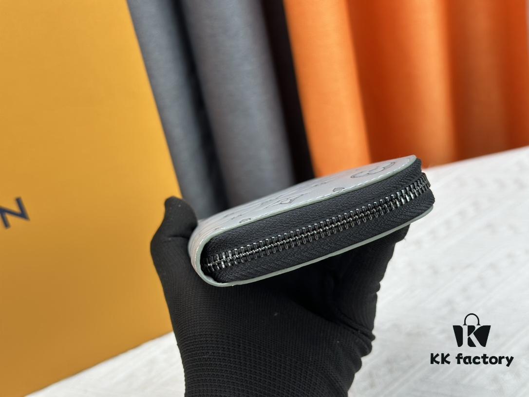 Wallet New Arrival In Stock, M62902 M81384 Zippy Vertical Zip Wallet