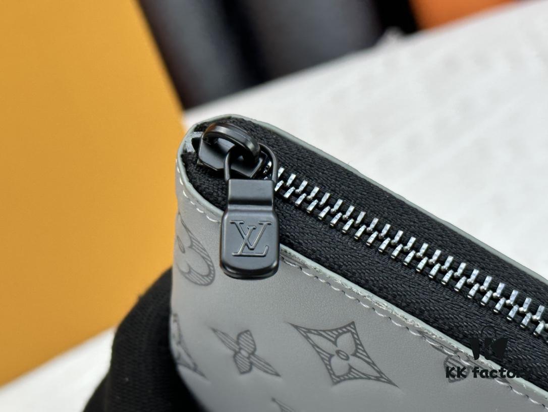 Wallet New Arrival In Stock, M62902 M81384 Zippy Vertical Zip Wallet