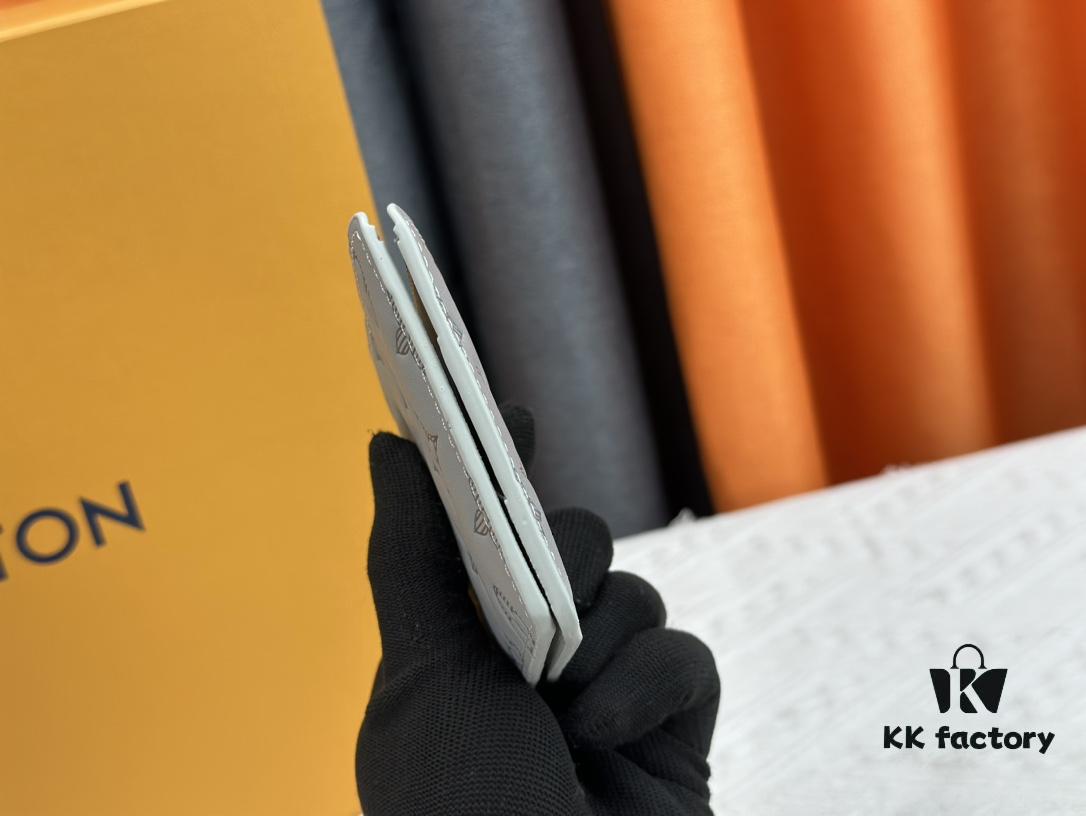 Wallet Original [Actual Item Photography, Own Background] M62901 Louis Vuitton Multiple Wallet in Black Monogram Shadow Calfskin