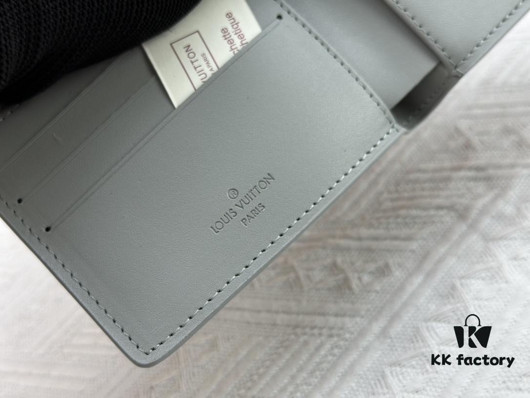 Wallet Original [Actual Item Photography, Own Background] M62901 Louis Vuitton Multiple Wallet in Black Monogram Shadow Calfskin