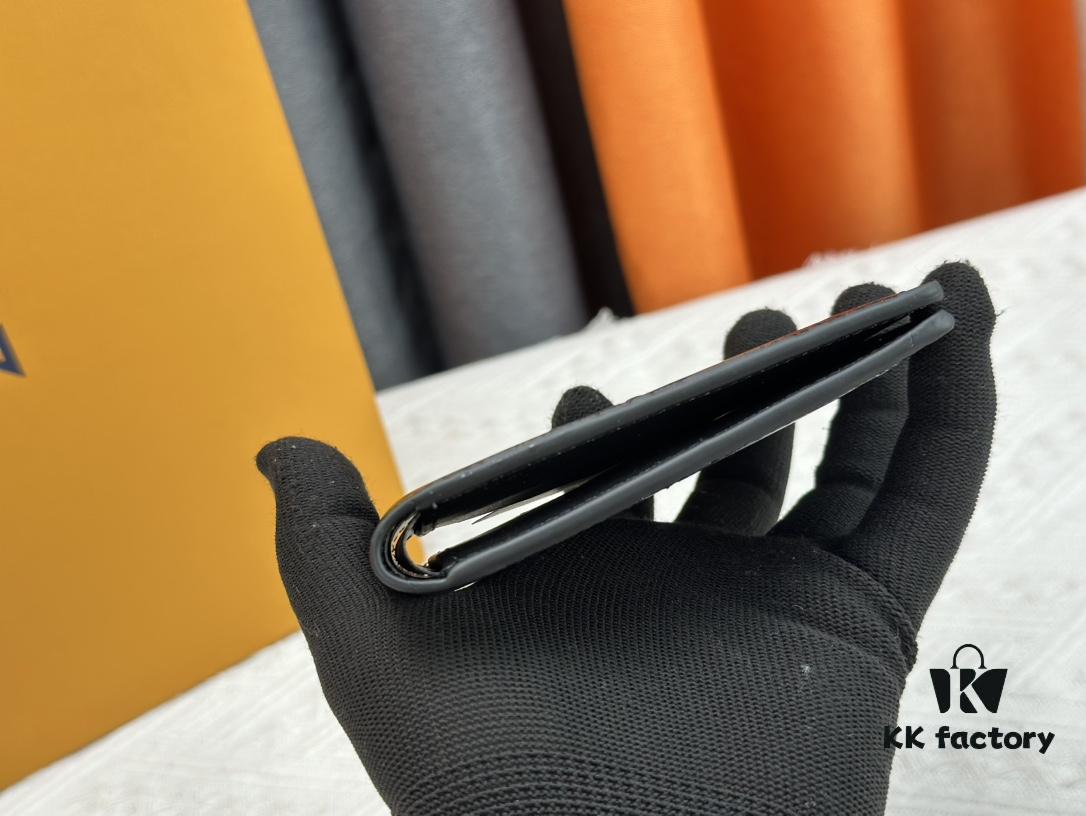 Wallet Original Version [Photographed with Own Background] M62901 Louis Vuitton Multiple Wallet in Black Monogram Shadow Calfskin Leather