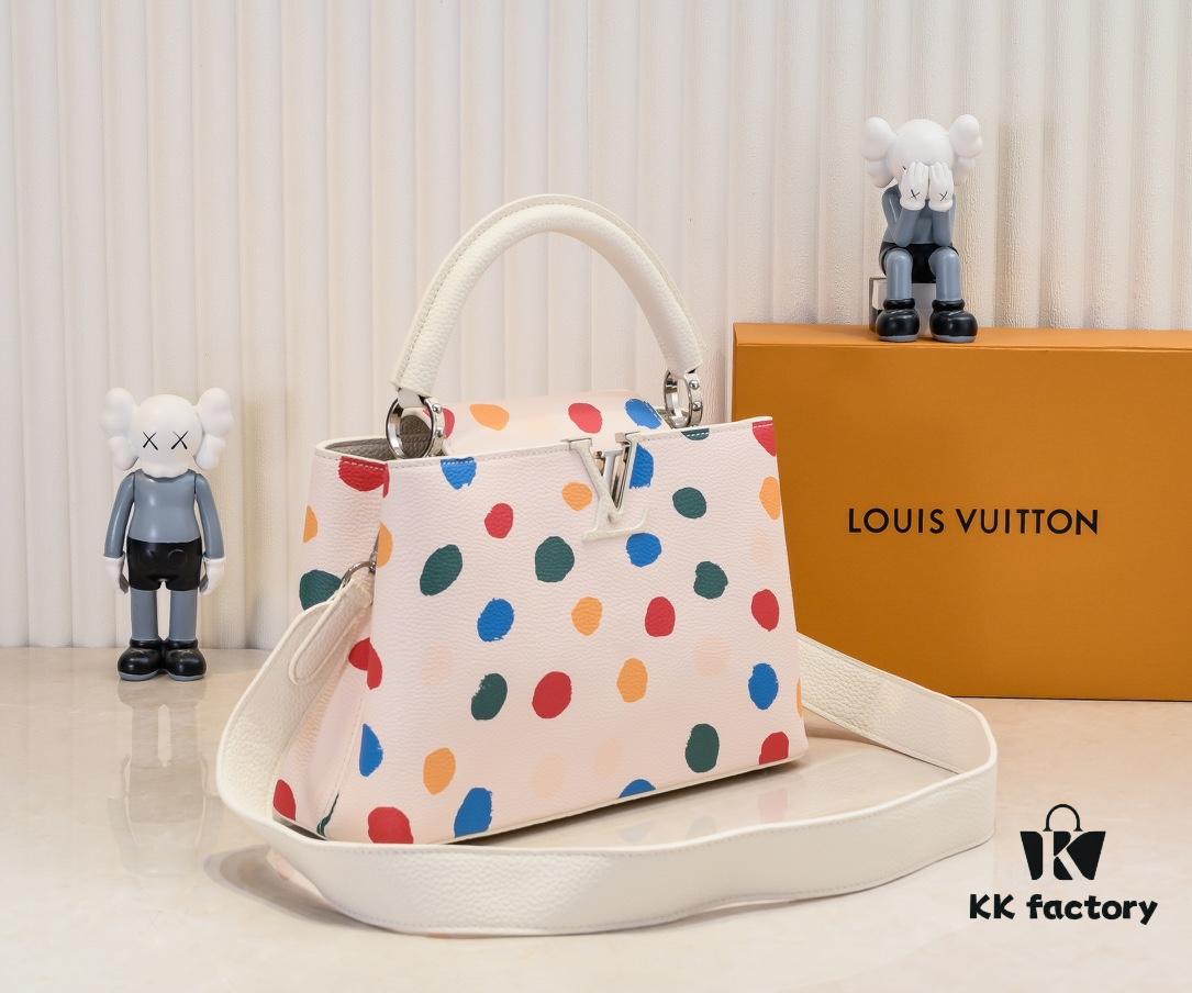Upgraded M21665 LV x YK Capucines Medium Handbag
