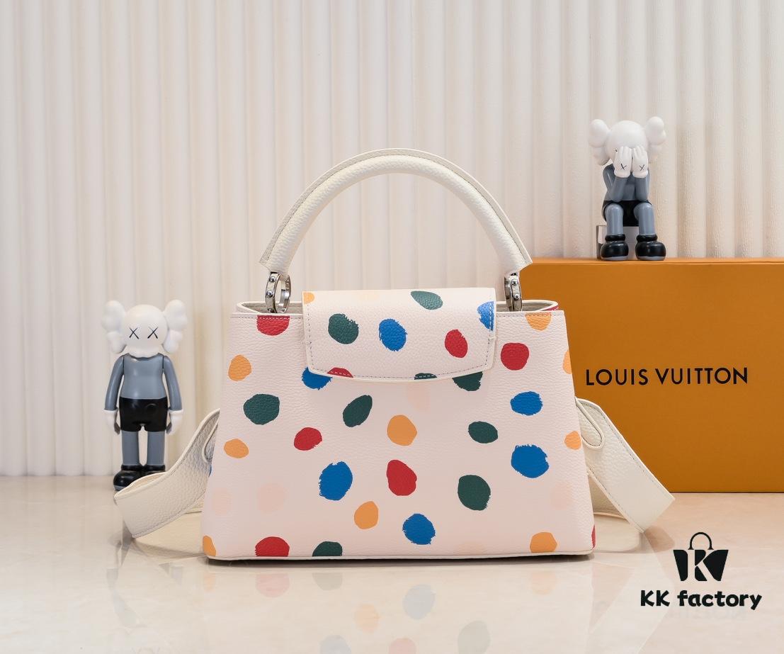 Upgraded M21665 LV x YK Capucines Medium Handbag