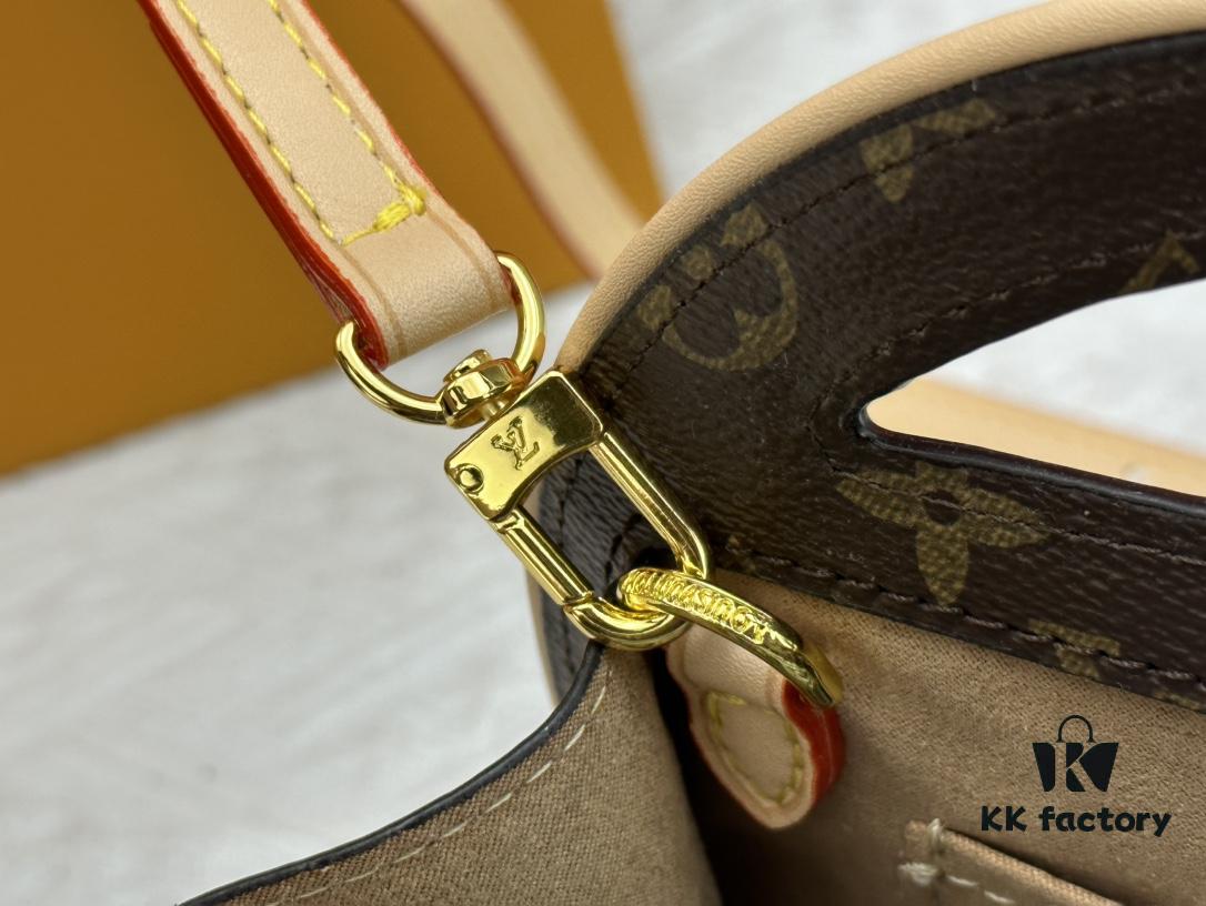 Authentic M47117 M44699 Monogram Flower Women's Round Handbag Around Me Bag