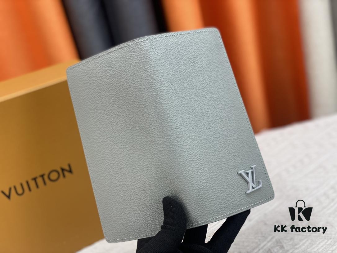 Wallet Model: N62665 Louis Vuitton Classic Brazza Wallet