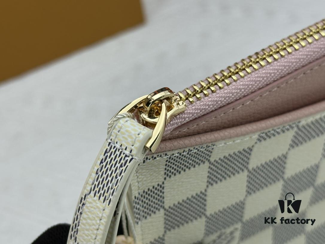 M60910, Real Item Photography, Exquisitely Crafted Pallas Handbag Combining Classic Monogram Canvas with Vibrant Colors for a Delightful Effect